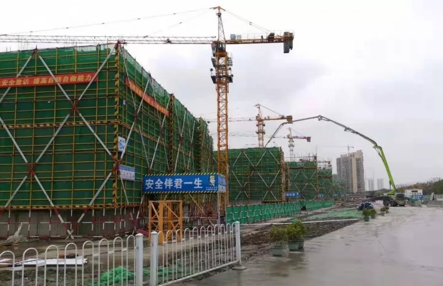 市北32號(hào)地塊提前完成地下室結(jié)頂！