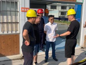 市國資委黨委委員、副主任朱輝一行赴市北31號地塊項目檢查“雙節(jié)”